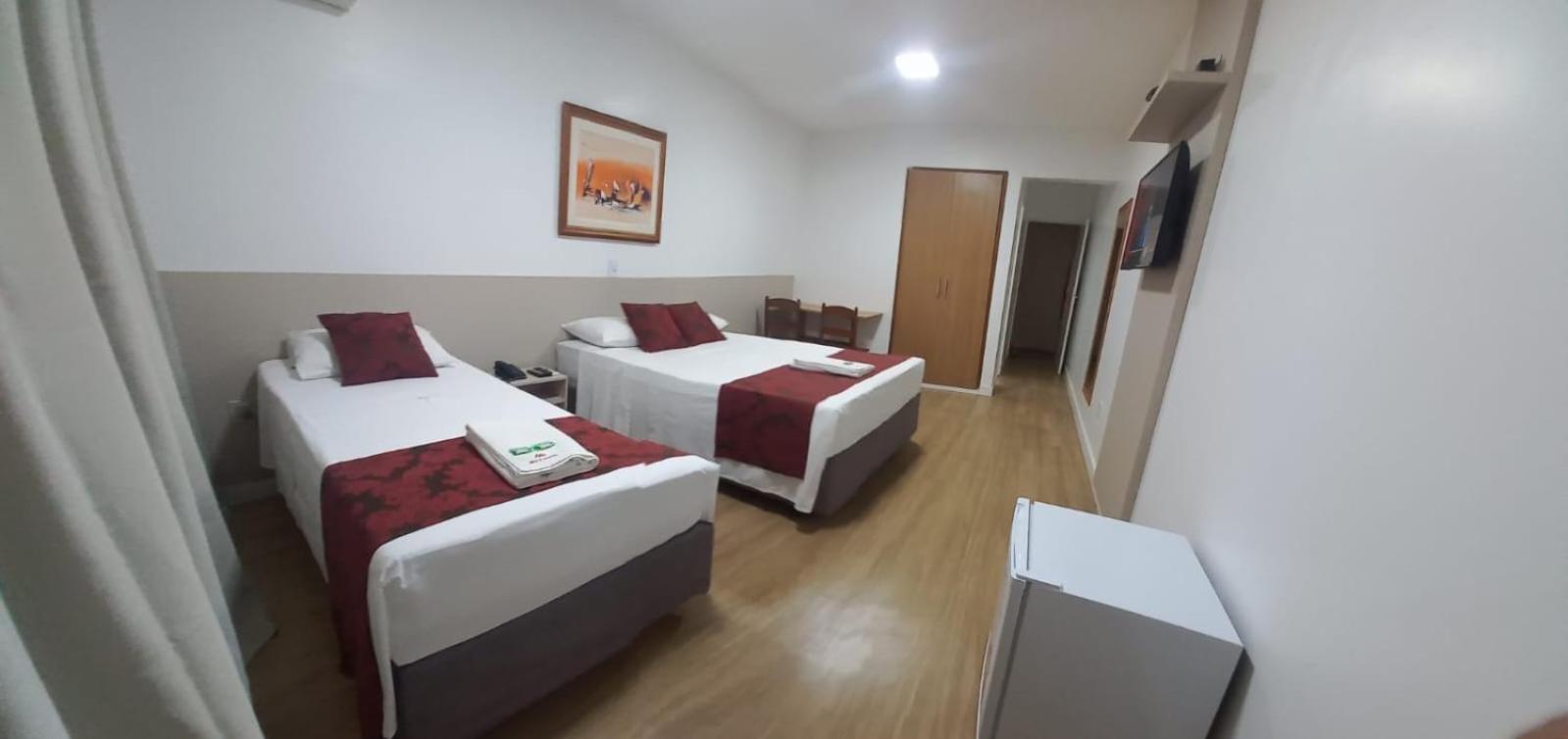 Max Hotel Nucleo Bandeirante Luaran gambar