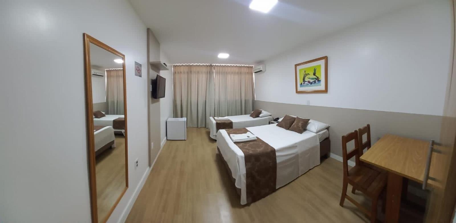 Max Hotel Nucleo Bandeirante Luaran gambar