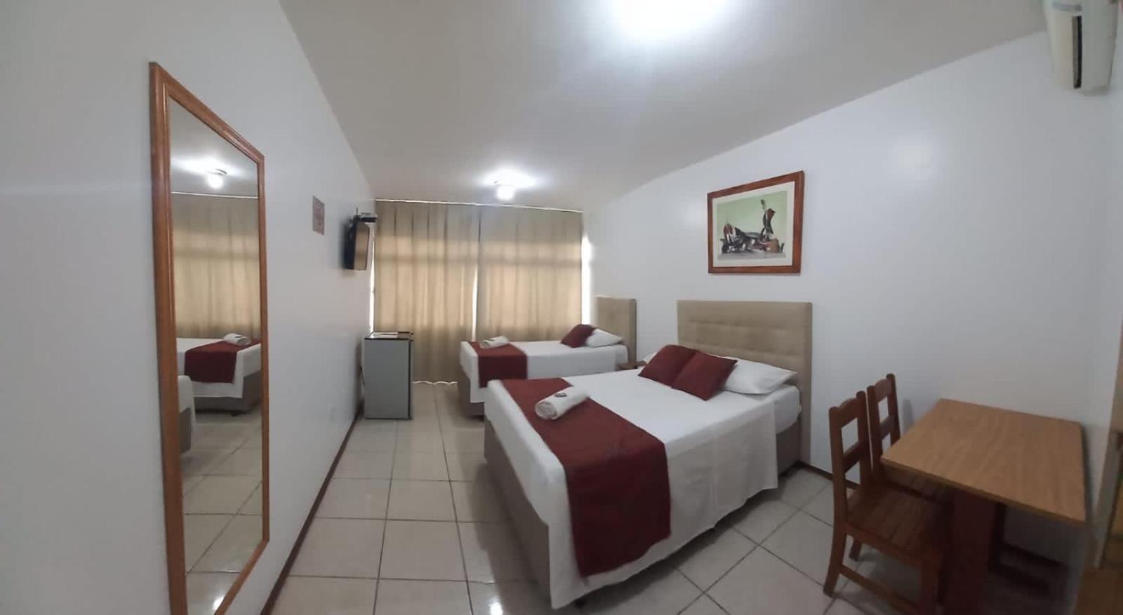 Max Hotel Nucleo Bandeirante Luaran gambar