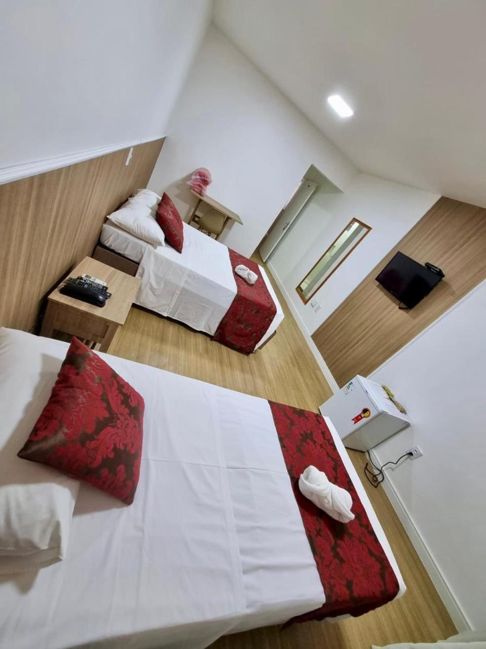 Max Hotel Nucleo Bandeirante Luaran gambar