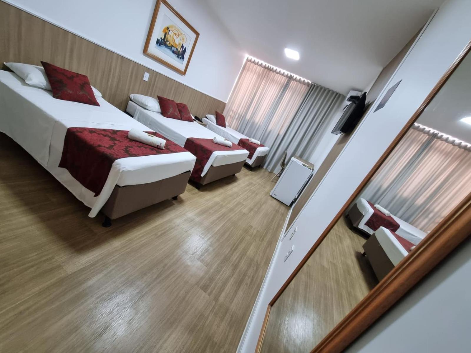 Max Hotel Nucleo Bandeirante Luaran gambar