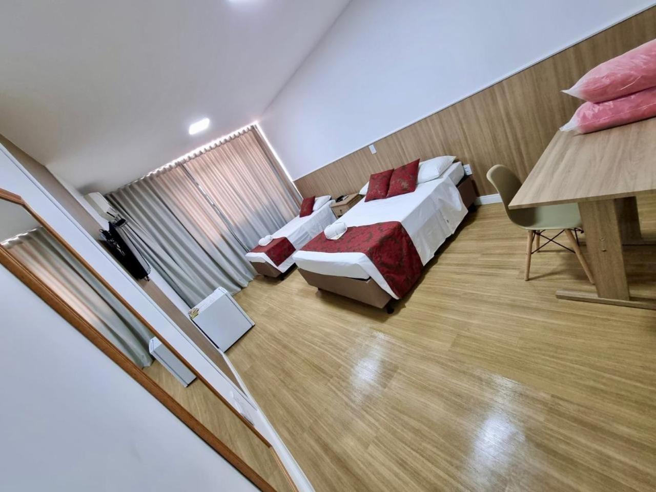 Max Hotel Nucleo Bandeirante Luaran gambar
