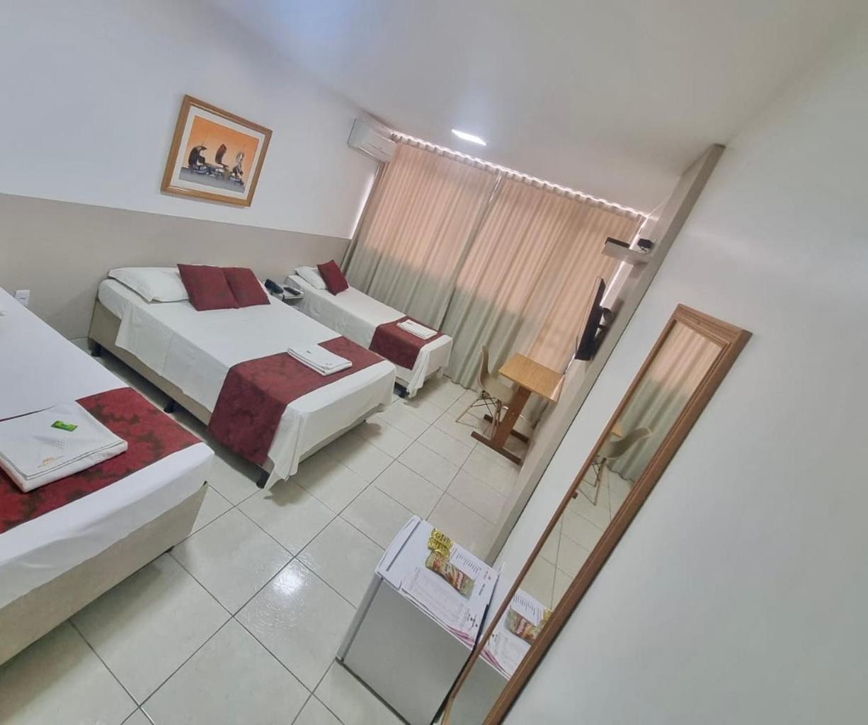 Max Hotel Nucleo Bandeirante Luaran gambar